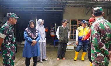 TNI, Polri, dan BPBD Bergerak Cepat Tangani Banjir dan Longsor di Purworejo