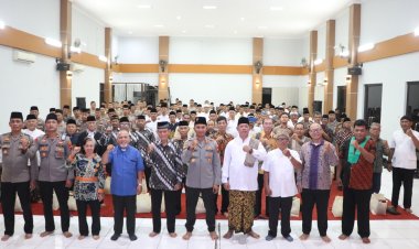 Polres Purworejo Doa Bersama Dalam Rangka Memperingati Hari Bayangkara Ke - 79.